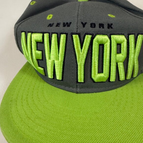 New York Grey & Neon Green Snapback Hat Premium Headwear Adjustable Embroidered - Picture 4 of 8